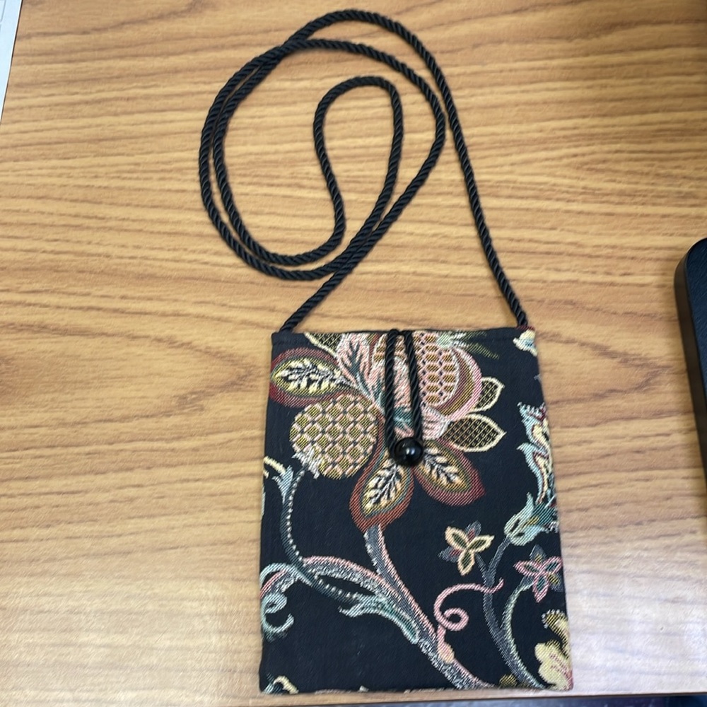Gorgeous Tapestry Crossbody Satchel Purse Bag